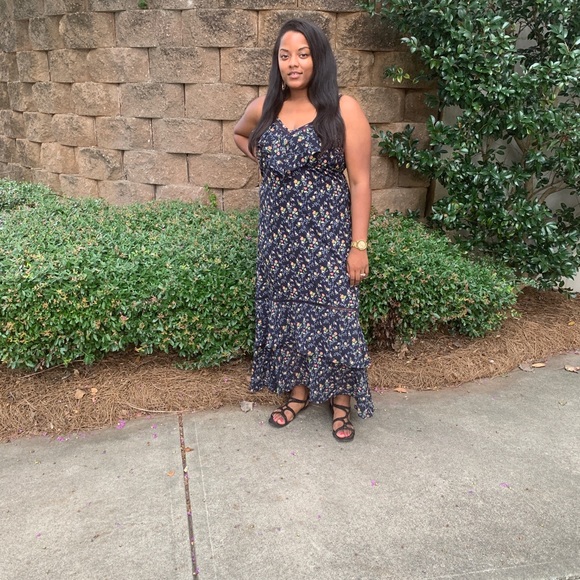 Floral Maxi Dress - Picture 1 of 3